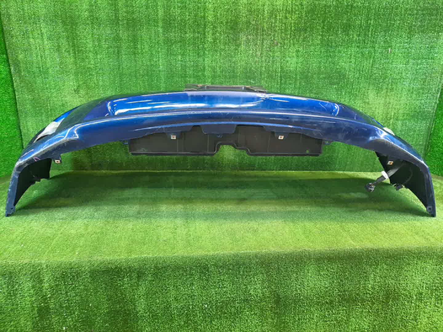 Бампер передний TOYOTA PRIUS ZVW30 4165 4 ракурс