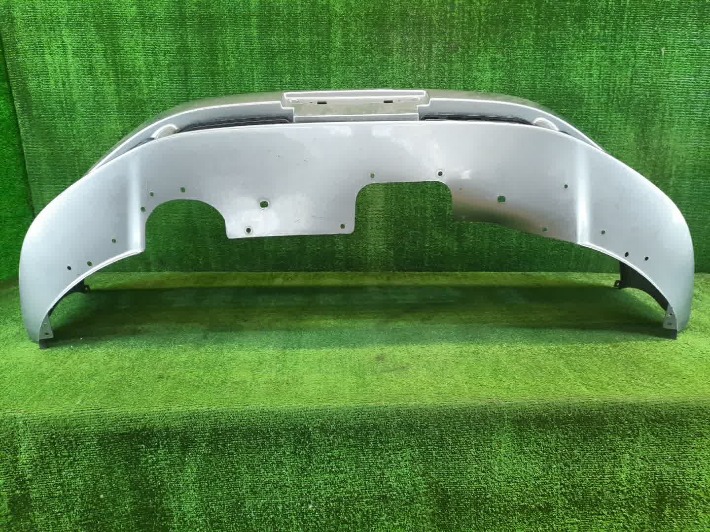 Бампер передний MITSUBISHI GALANT, LEGNUM EA1A, EA7A, EC1A, EC7A, EC3A, EC5A, EA3A, EC1W, EC5W, EA1W, EA3W, EA4W, EC3W, EC4W, EC7W, EA7W 4219 4 ракурс