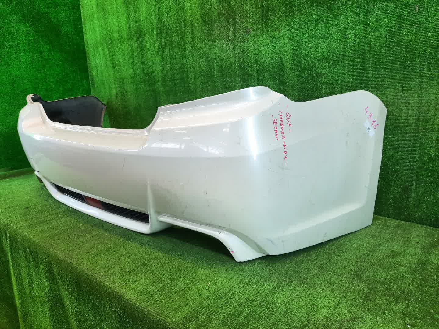Бампер задний SUBARU IMPREZA WRX STI GVF 4316 2 ракурс