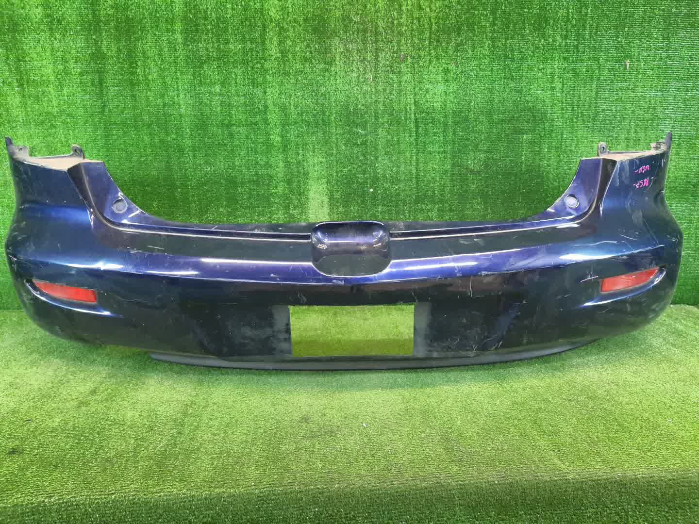 Бампер задний MAZDA AXELA, MAZDA 3, 3 BK5P, BK3P, BKEP, BK WAGON 1 ракурс
