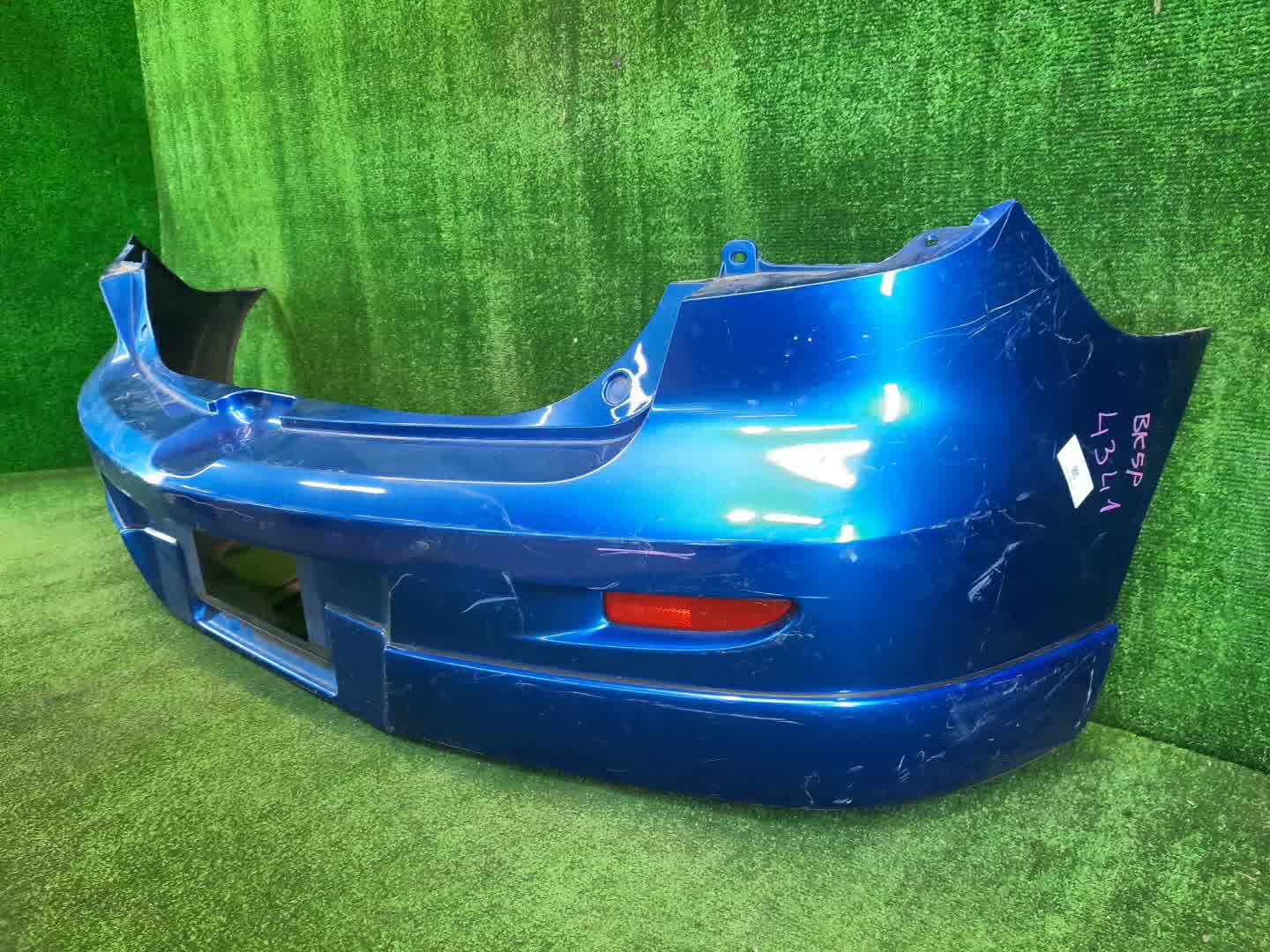 Бампер задний MAZDA AXELA, MAZDA 3, 3 BK5P, BK3P, BKEP, BK WAGON 2 ракурс
