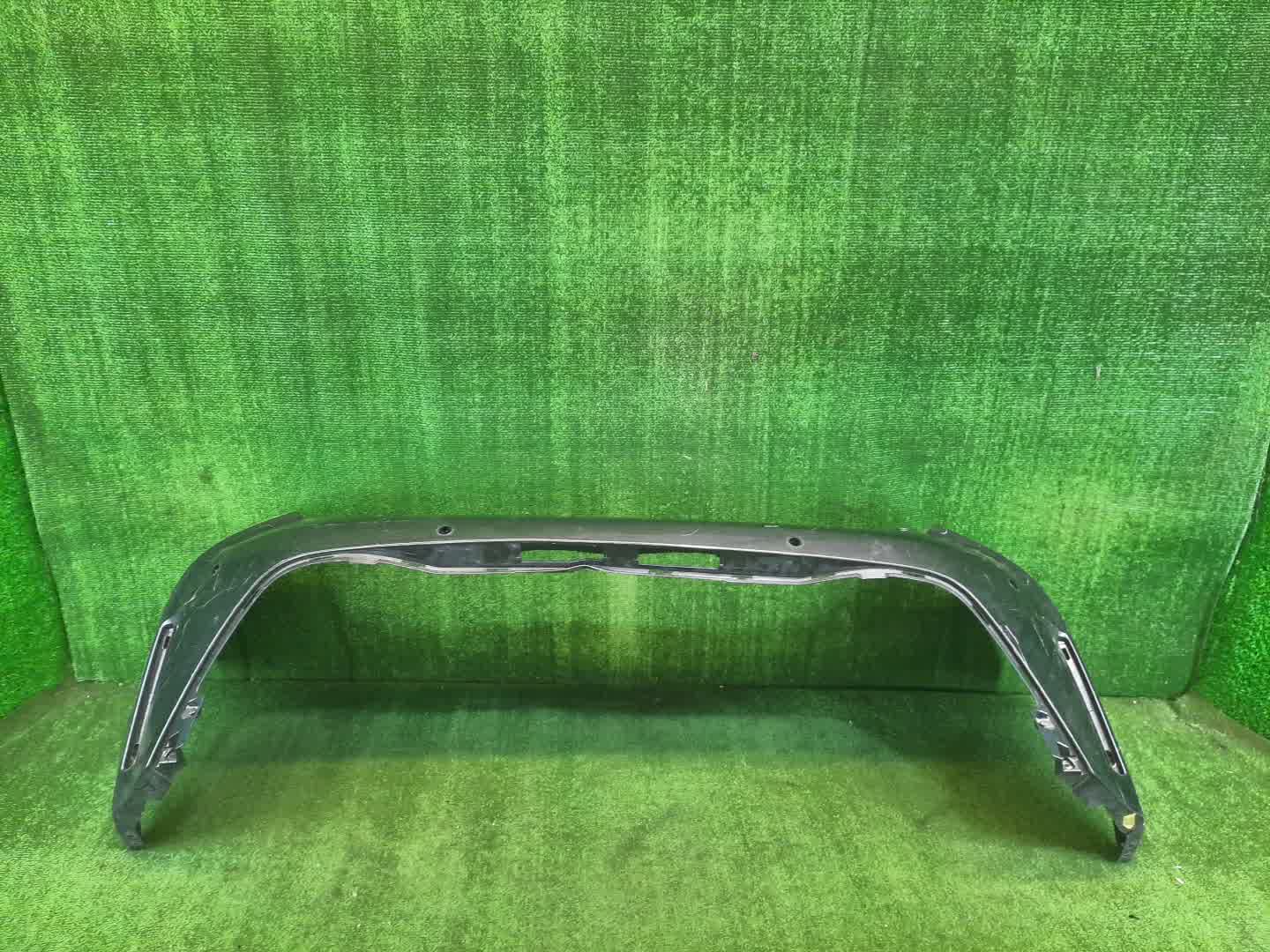Бампер задний TOYOTA COROLLA ZWE211, ZRE212, NRE210, ZWE214 4527 1 ракурс Бампер задний TOYOTA COROLLA ZWE211, ZRE212, NRE210, ZWE214 4527 1 ракурс