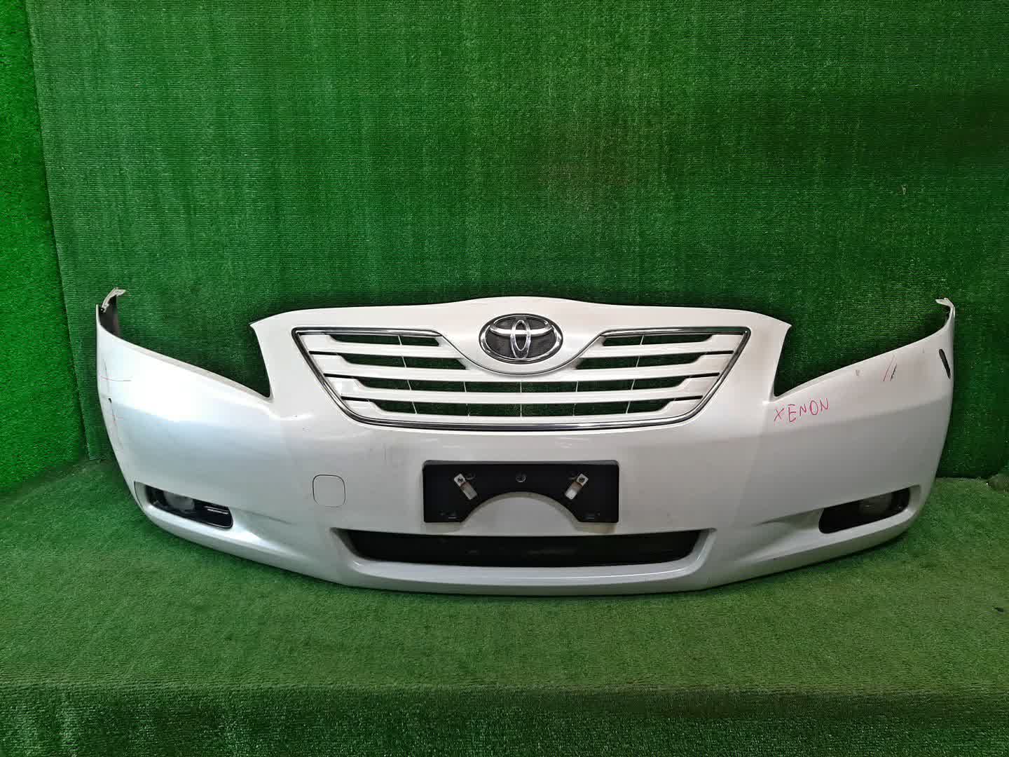 Бампер передний TOYOTA CAMRY, ALTIS AHV40, GSV40, ACV40, ACV45, ACV40N, ACV45N 4568 1 ракурс Бампер передний TOYOTA CAMRY, ALTIS AHV40, GSV40, ACV40, ACV45, ACV40N, ACV45N 4568 1 ракурс