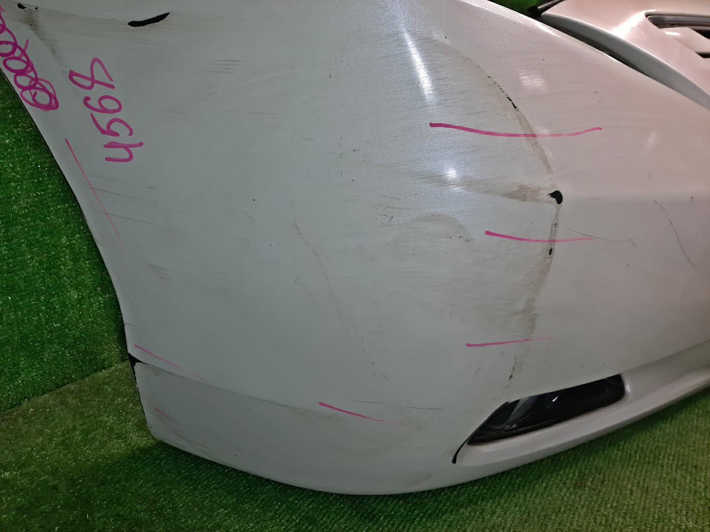 Бампер передний TOYOTA CAMRY, ALTIS AHV40, GSV40, ACV40, ACV45, ACV40N, ACV45N 4568 3 ракурс Бампер передний TOYOTA CAMRY, ALTIS AHV40, GSV40, ACV40, ACV45, ACV40N, ACV45N 4568 3 ракурс