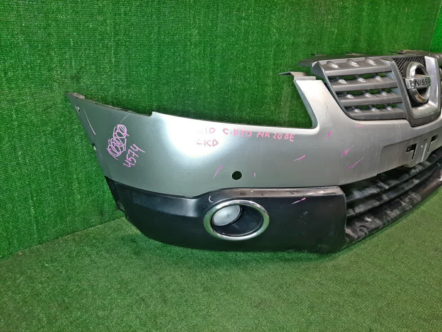 Бампер передний NISSAN DUALIS J10, KNJ10, KJ10, NJ10 4574 2 ракурс