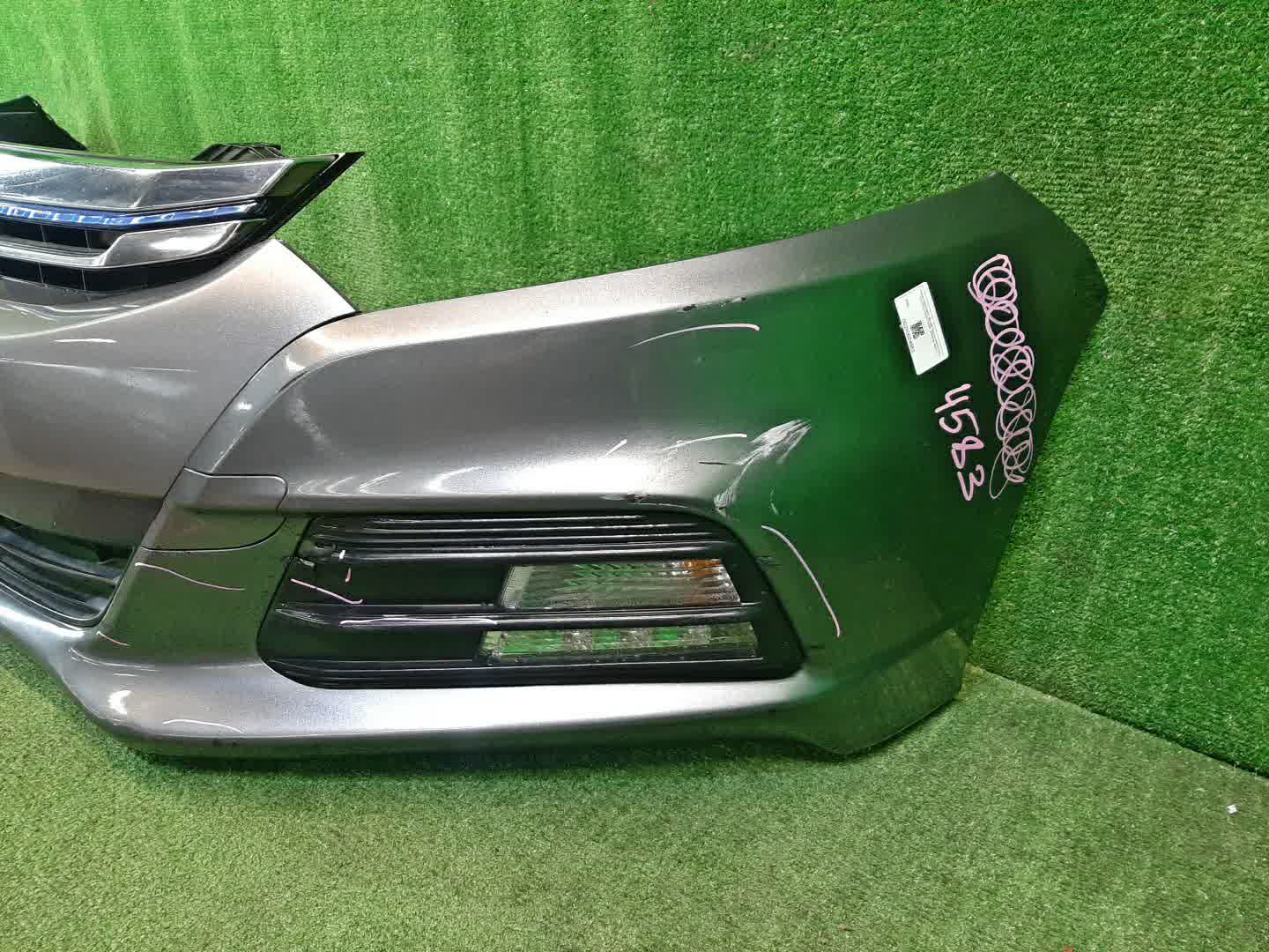 Бампер передний HONDA INSIGHT ZE3, ZE2 4583 3 ракурс