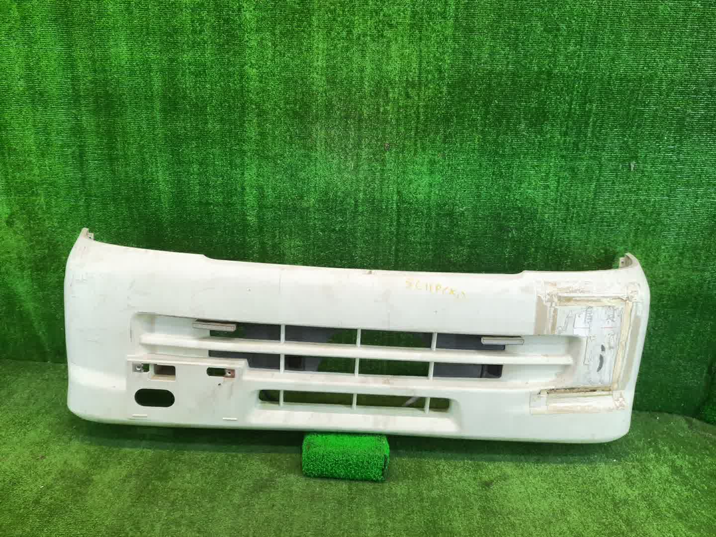 Бампер передний DAIHATSU HIJET TRUCK S211P 4605 1 ракурс