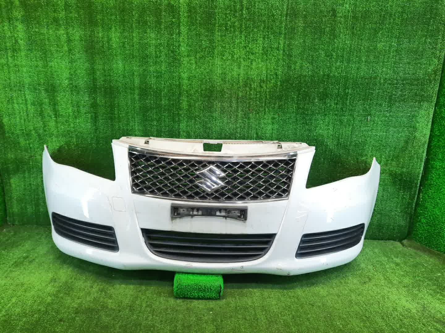 Бампер передний SUZUKI KIZASHI RE91S 4743 1 ракурс