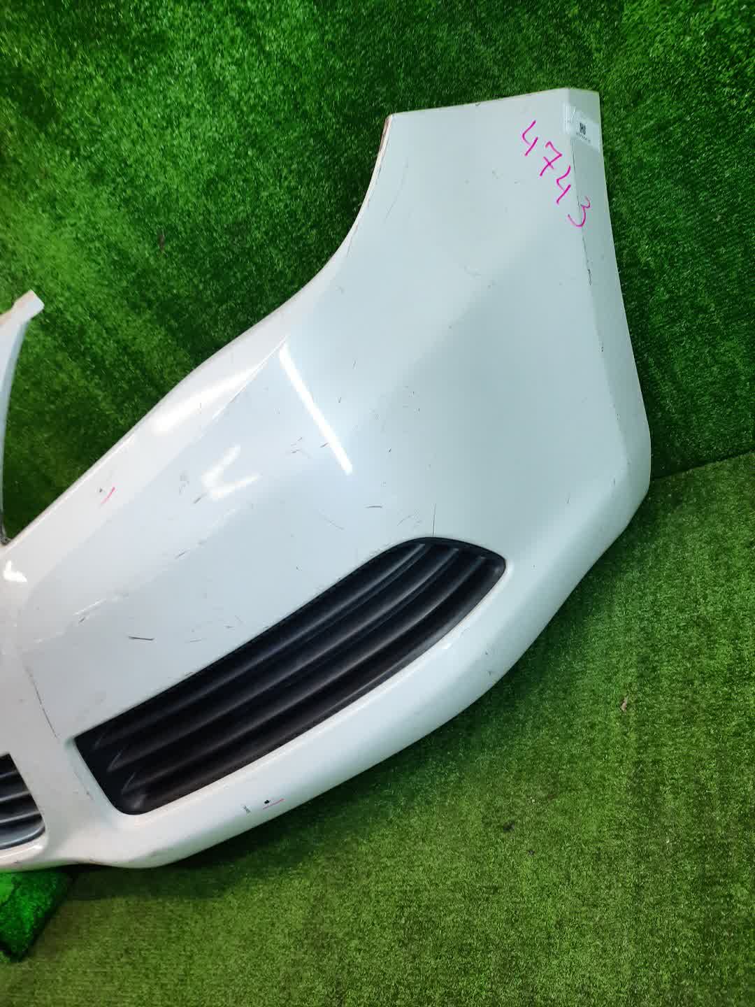 Бампер передний SUZUKI KIZASHI RE91S 4743 5 ракурс