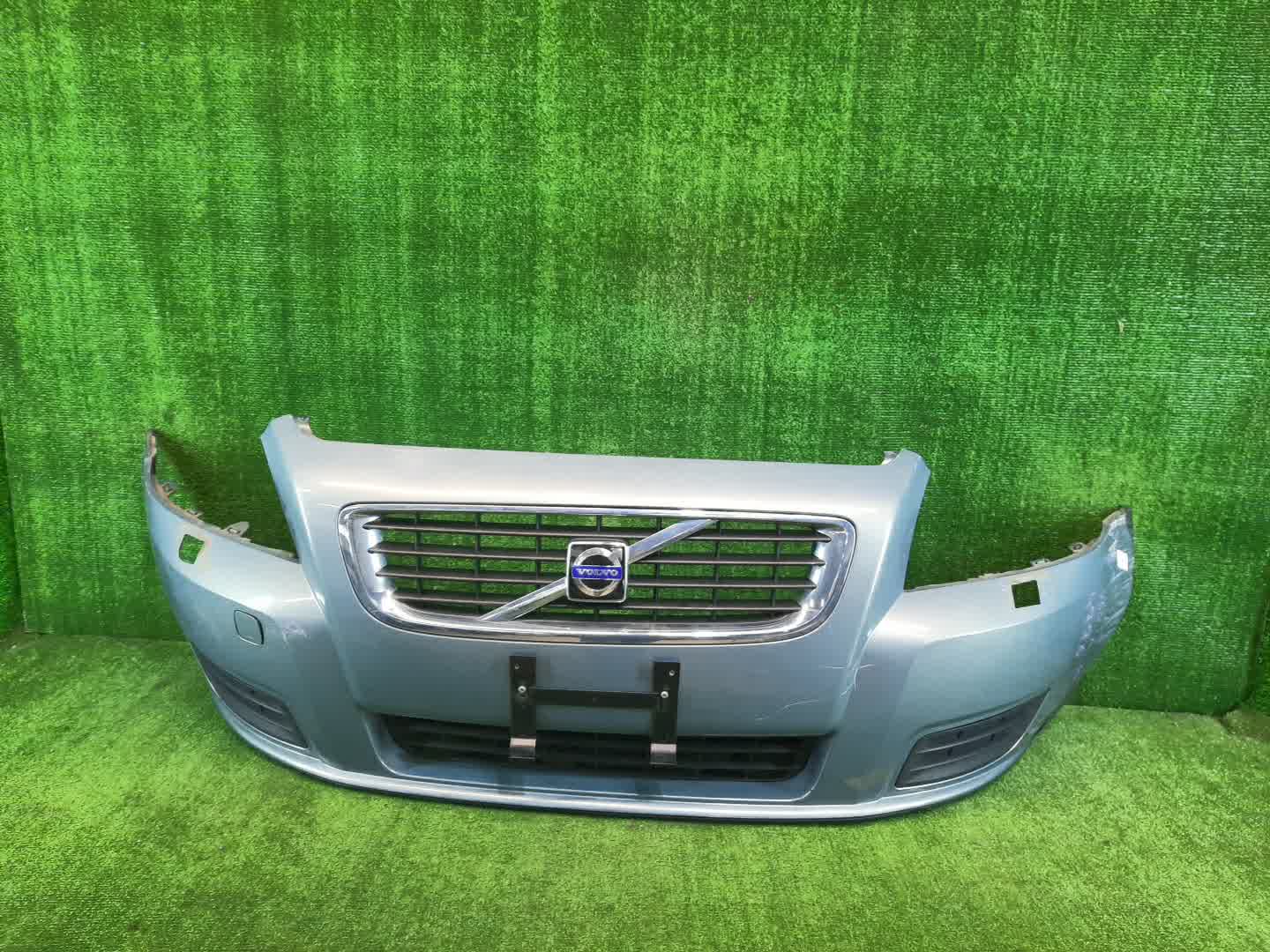 Бампер передний VOLVO V50 MW20, MW67, MW75, MW76, MW77, MW84, MJ68, MJ67, MW50, MW68, MW21, MW, MW38, MW43, MW66 4776 1 ракурс