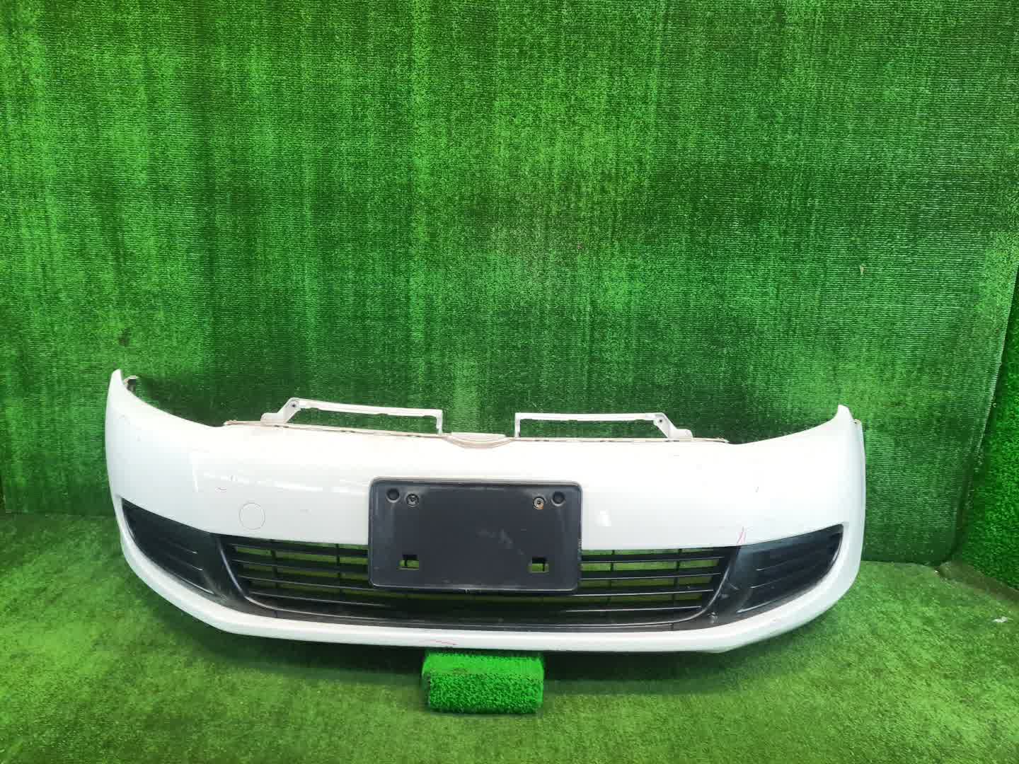 Бампер передний VOLKSWAGEN GOLF 5K1, MK6, AJ5 4816 1 ракурс