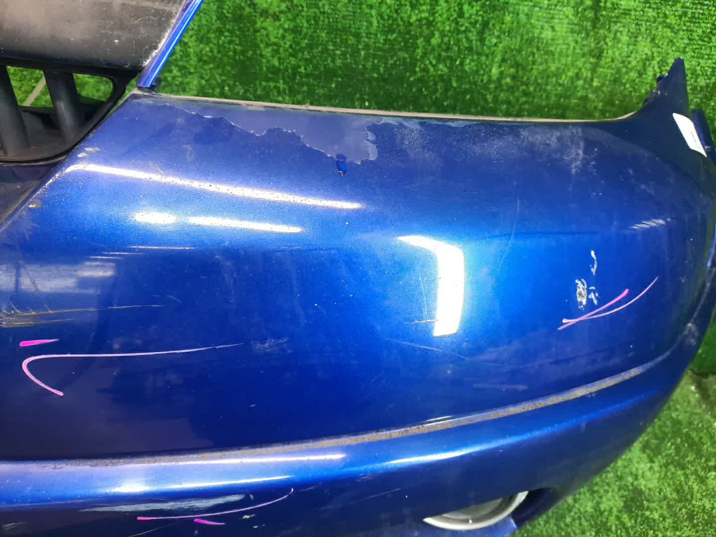 Бампер передний MITSUBISHI AIRTREK, OUTLANDER CU5W, CU2W 4862 3 ракурс Бампер передний MITSUBISHI AIRTREK, OUTLANDER CU5W, CU2W 4862 3 ракурс