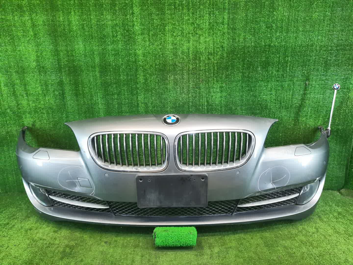 Бампер передний BMW 520d, 525d, 530d, 535d, 550d, 5-Series, 535i, 528i, 530i, 520i, 523i, 550i F11, F10, FZ35, FR35, XG20, FW20, XG28, FP25, FR30, FR44 4869 1 ракурс