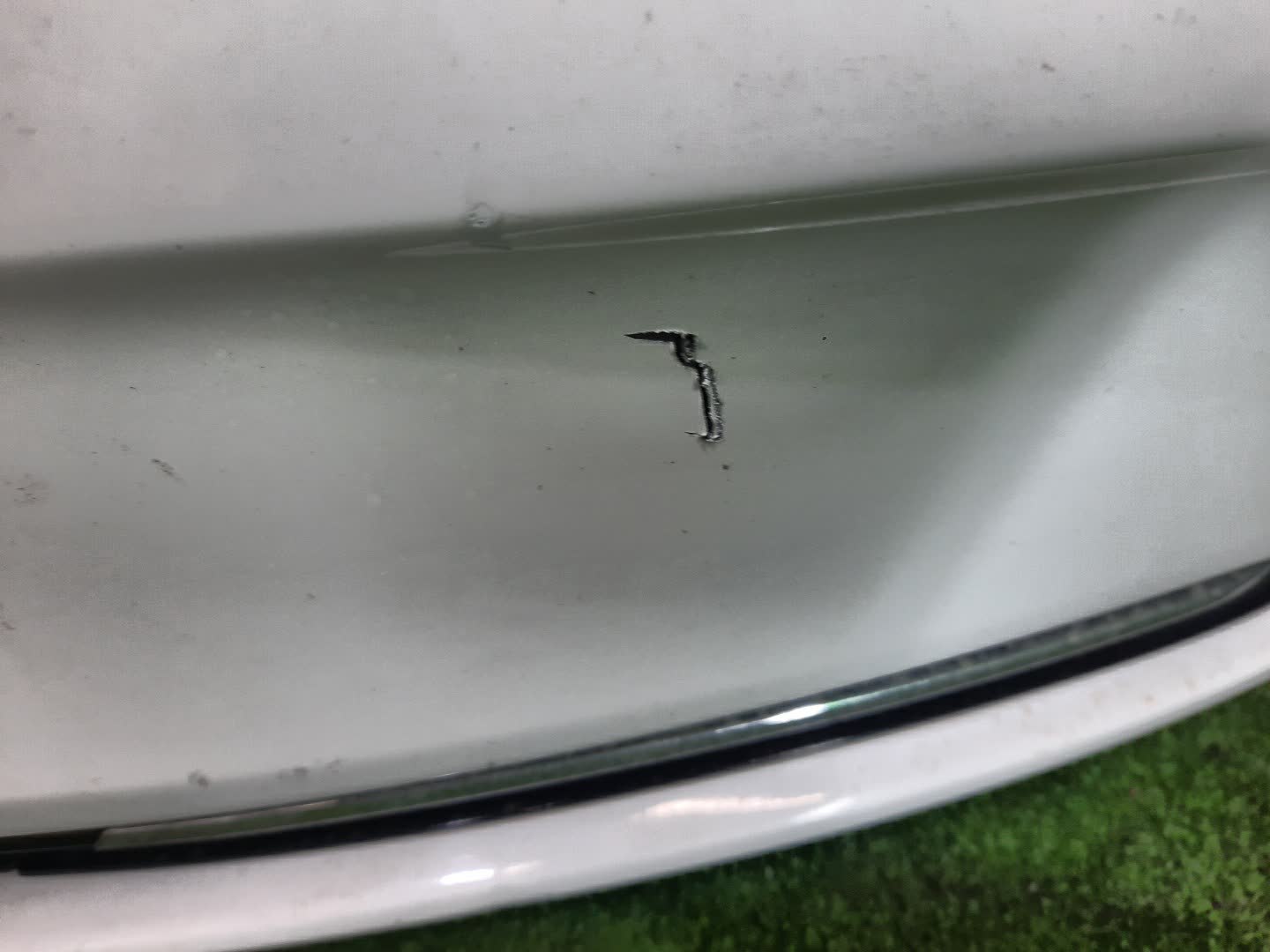 Бампер передний VOLVO V40 MZ63, MV, MV48 4883 4 ракурс