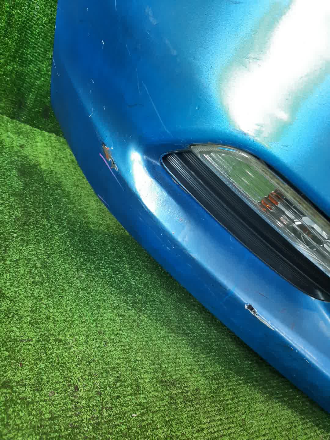 Бампер передний HONDA INSIGHT ZE3, ZE2 4900 4 ракурс