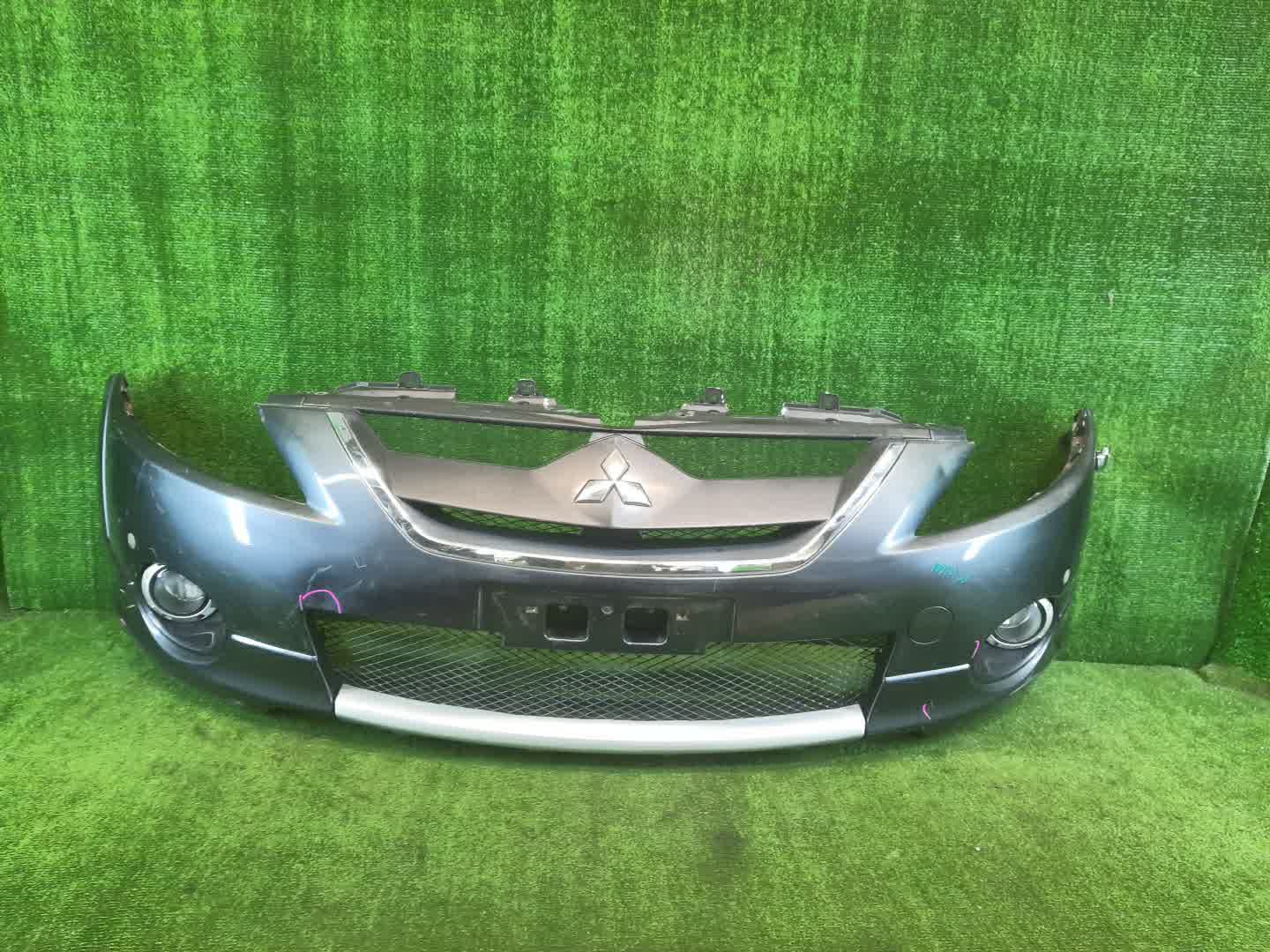 Бампер передний MITSUBISHI GRANDIS NA4W 4938 1 ракурс