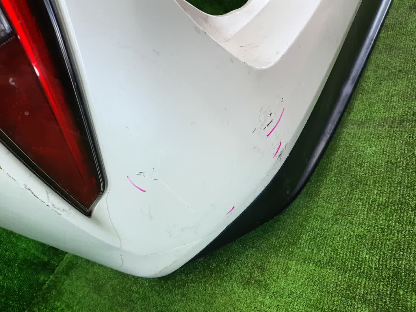 Бампер задний TOYOTA PRIUS ZVW50, ZVW51, ZVW55 5227 5 ракурс