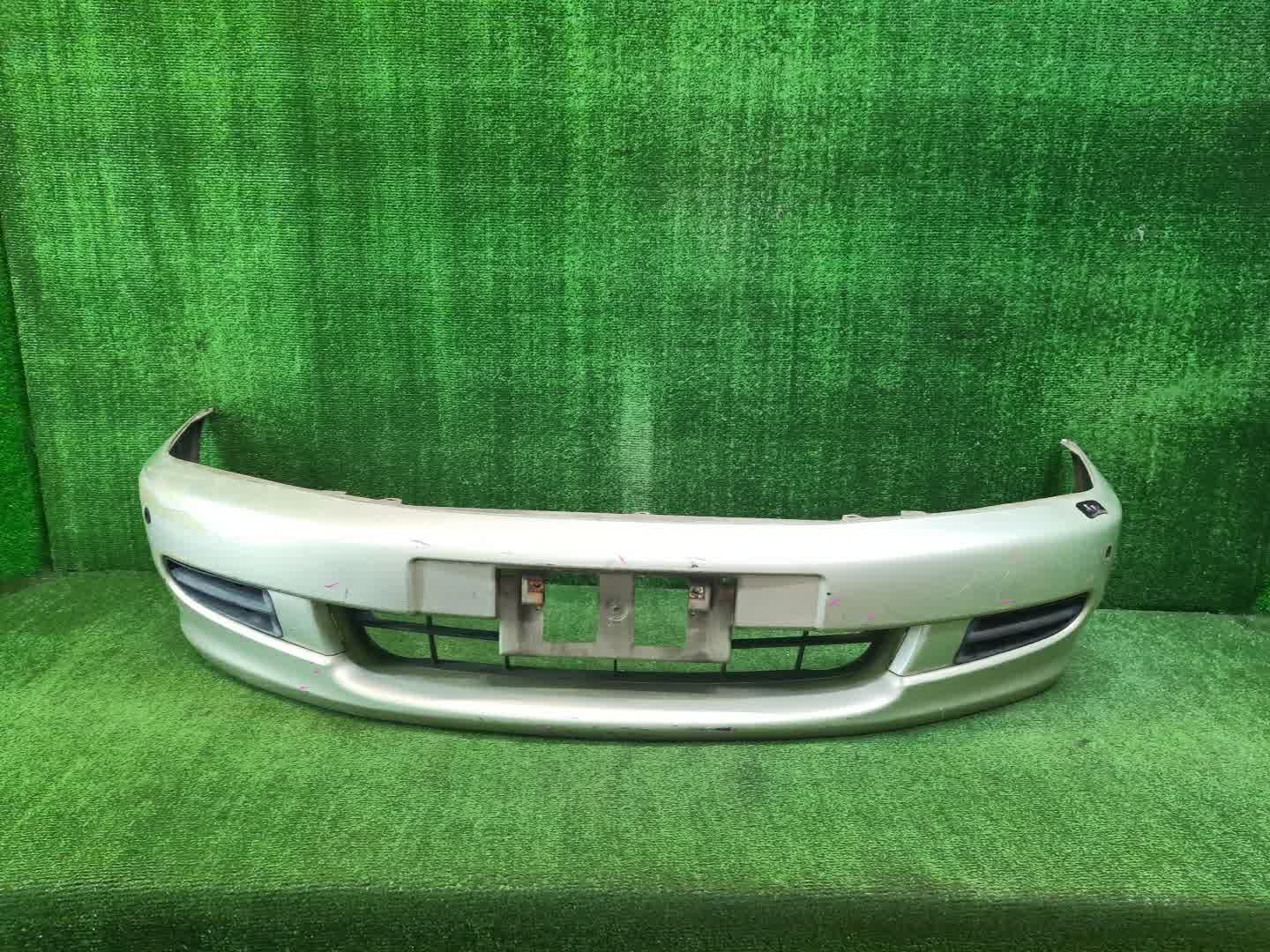 Бампер передний TOYOTA IPSUM, PICNIC SXM10G, SXM15G, CXM10G 5265 1 ракурс
