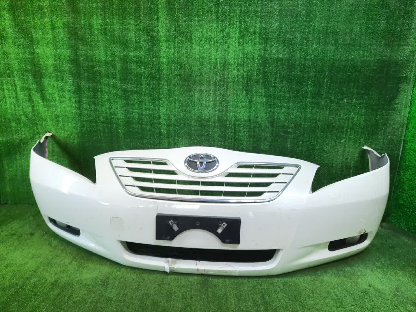 Бампер передний TOYOTA CAMRY, ALTIS AHV40, GSV40, ACV40, ACV45, ACV40N, ACV45N 5428 1 ракурс Бампер передний TOYOTA CAMRY, ALTIS AHV40, GSV40, ACV40, ACV45, ACV40N, ACV45N 5428 1 ракурс