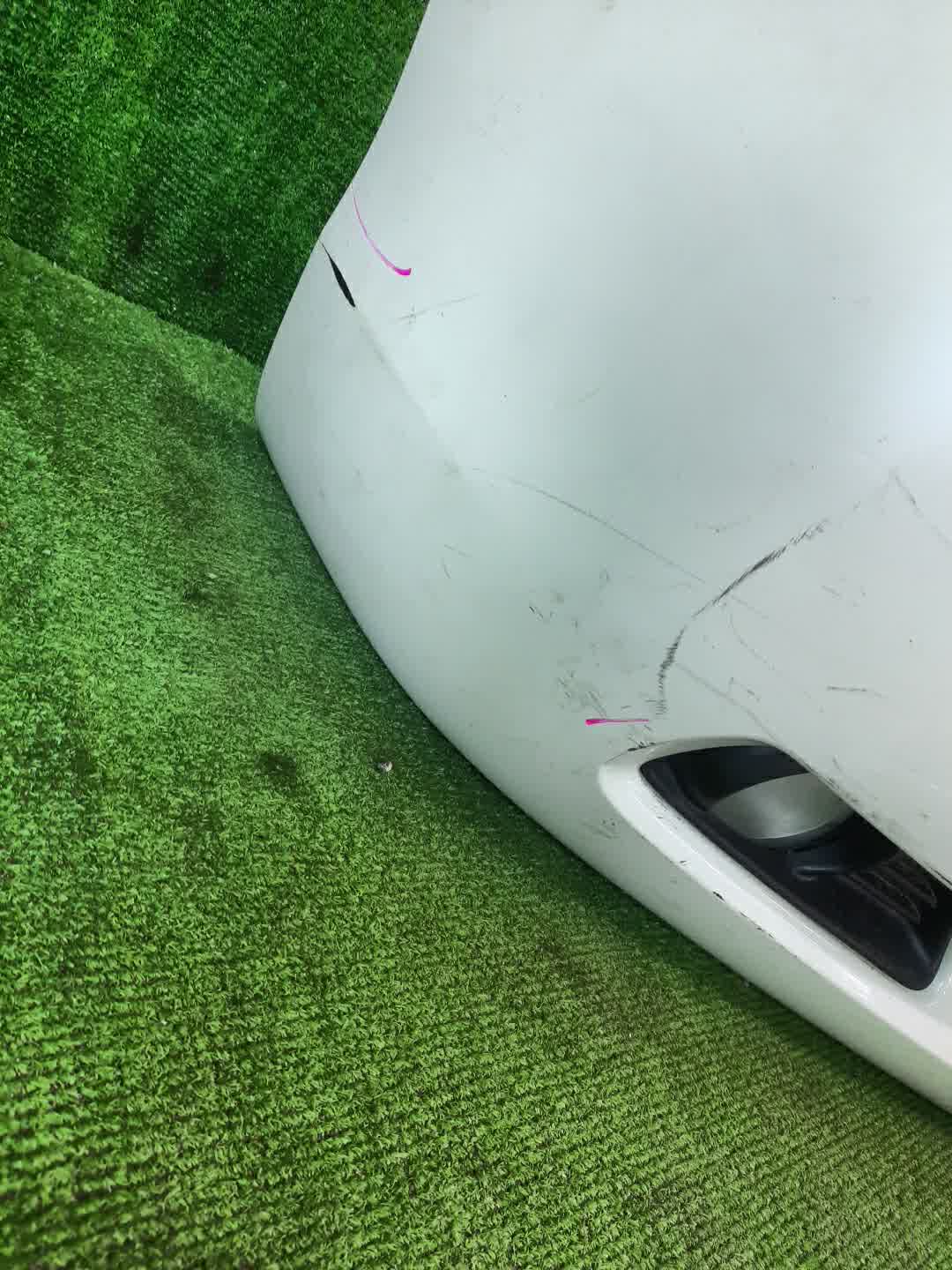 Бампер передний TOYOTA CAMRY, ALTIS AHV40, GSV40, ACV40, ACV45, ACV40N, ACV45N 5428 3 ракурс Бампер передний TOYOTA CAMRY, ALTIS AHV40, GSV40, ACV40, ACV45, ACV40N, ACV45N 5428 3 ракурс