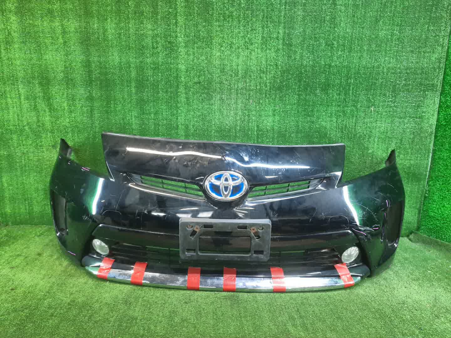 Бампер передний TOYOTA PRIUS ZVW30 5509 1 ракурс