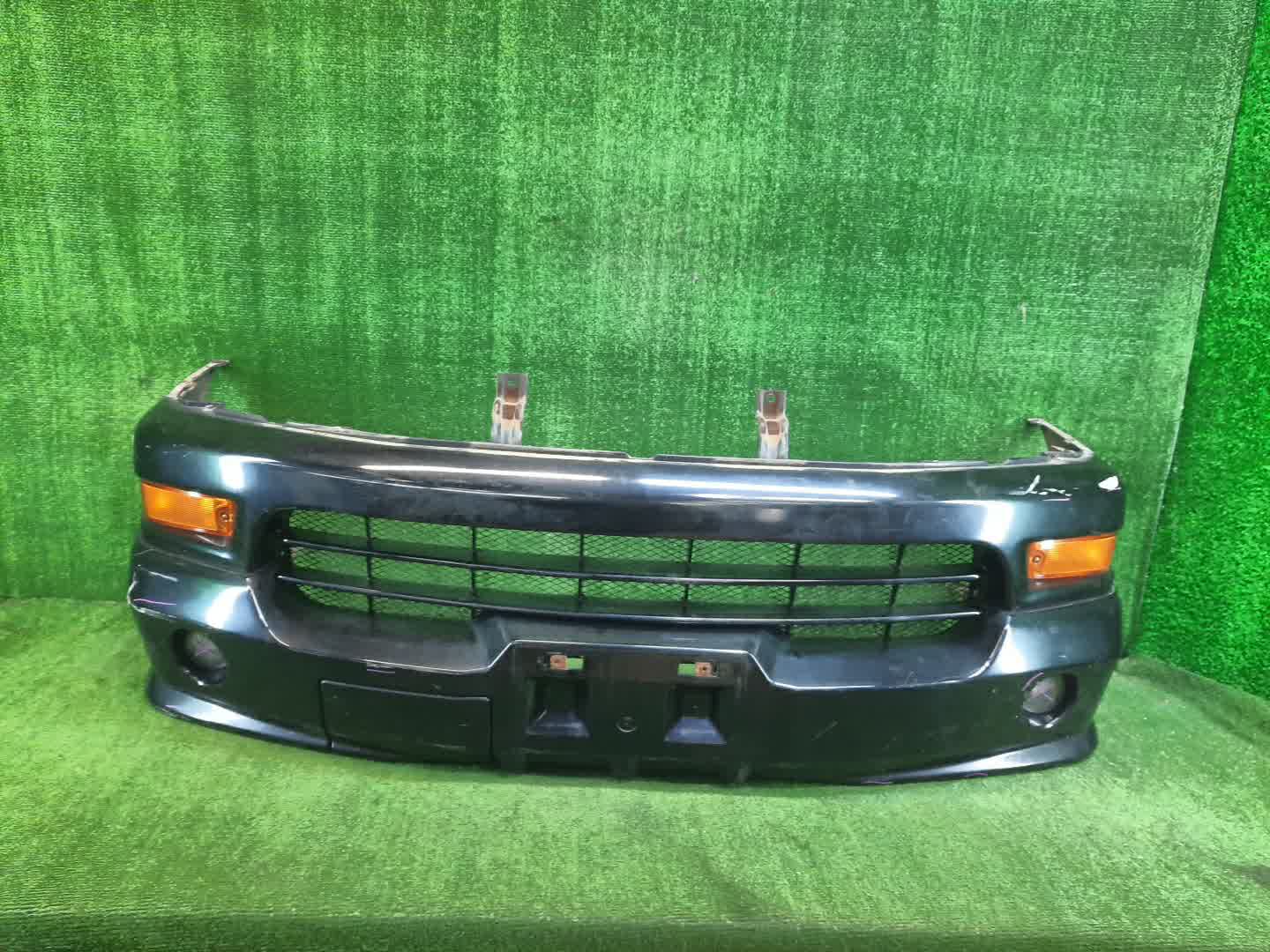 Бампер передний MITSUBISHI DELICA PD6W, PA3V, PA4W, PA5V, PA5W, PD4W, PD8W, PE8W, PF6W, PF8W, FE8W, PB5W, PD5V 5644 1 ракурс