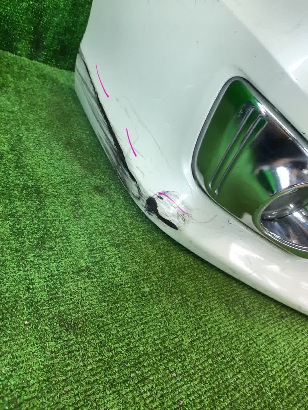 Бампер передний NISSAN SERENA C26 5717 3 ракурс