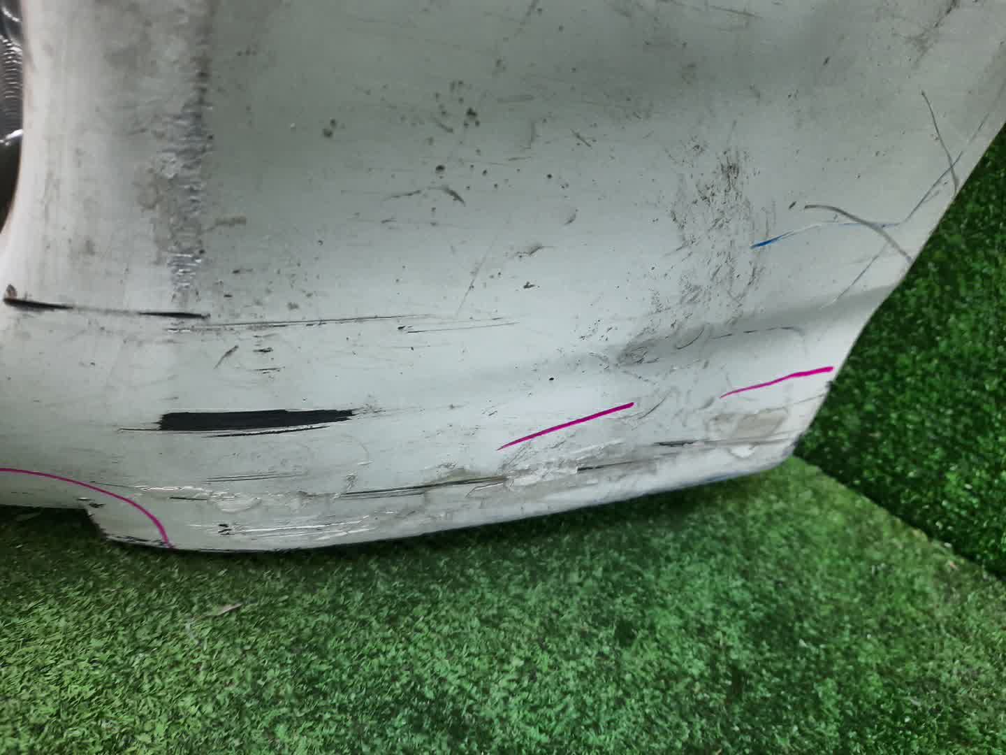 Бампер передний TOYOTA PRIUS ZVW30 5845 3 ракурс