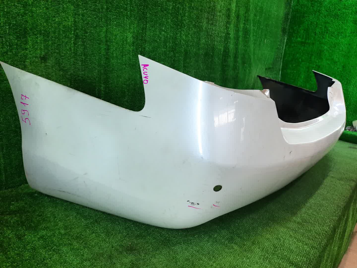 Бампер задний TOYOTA CAMRY, ALTIS AHV40, GSV40, ACV40, ACV45, ACV40N, ACV45N 5917 5 ракурс