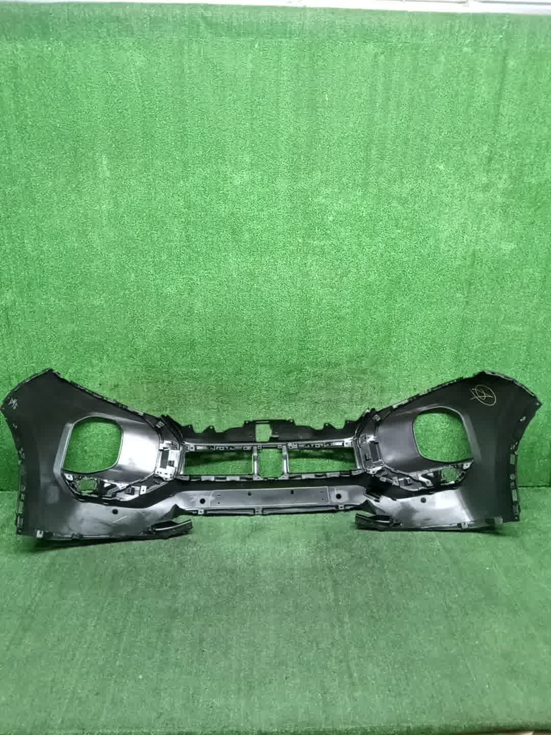 Бампер передний MITSUBISHI OUTLANDER GN0W 62012W330P 4 ракурс Бампер передний MITSUBISHI OUTLANDER GN0W 62012W330P 4 ракурс