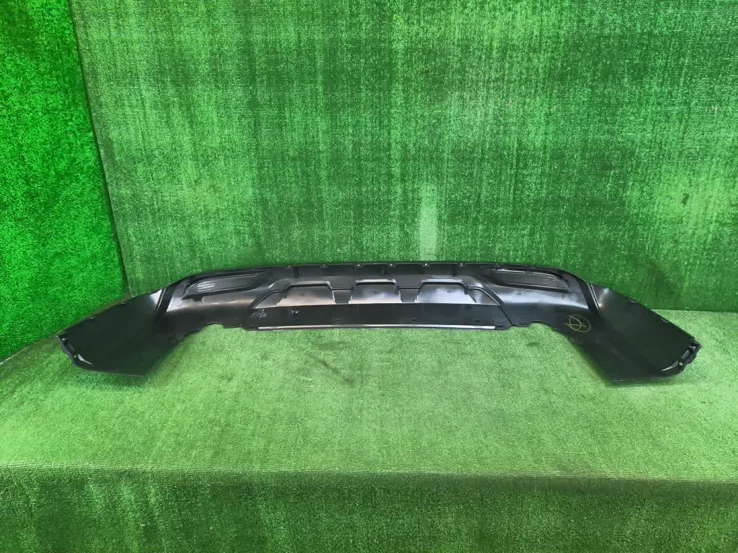 Бампер задний MITSUBISHI OUTLANDER GN0W 6410D529XA 4 ракурс Бампер задний MITSUBISHI OUTLANDER GN0W 6410D529XA 4 ракурс