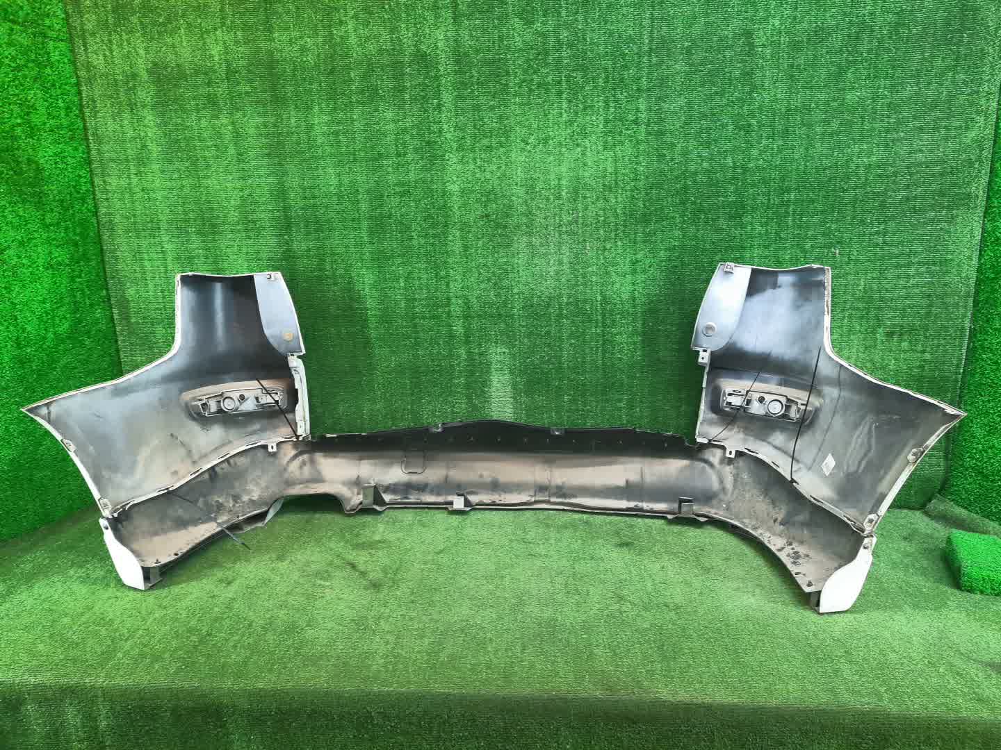 Бампер задний MITSUBISHI OUTLANDER CW4W, CW6W, CW5W 6281 5 ракурс Бампер задний MITSUBISHI OUTLANDER CW4W, CW6W, CW5W 6281 5 ракурс
