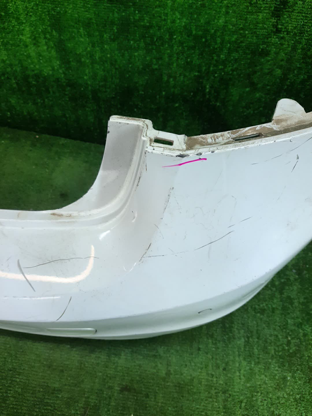 Бампер задний VOLVO S60 FS44, FS47, FS40, FS45, FS70, FS, Y20, FS48, FS84, FS90 6511 3 ракурс Бампер задний VOLVO S60 FS44, FS47, FS40, FS45, FS70, FS, Y20, FS48, FS84, FS90 6511 3 ракурс