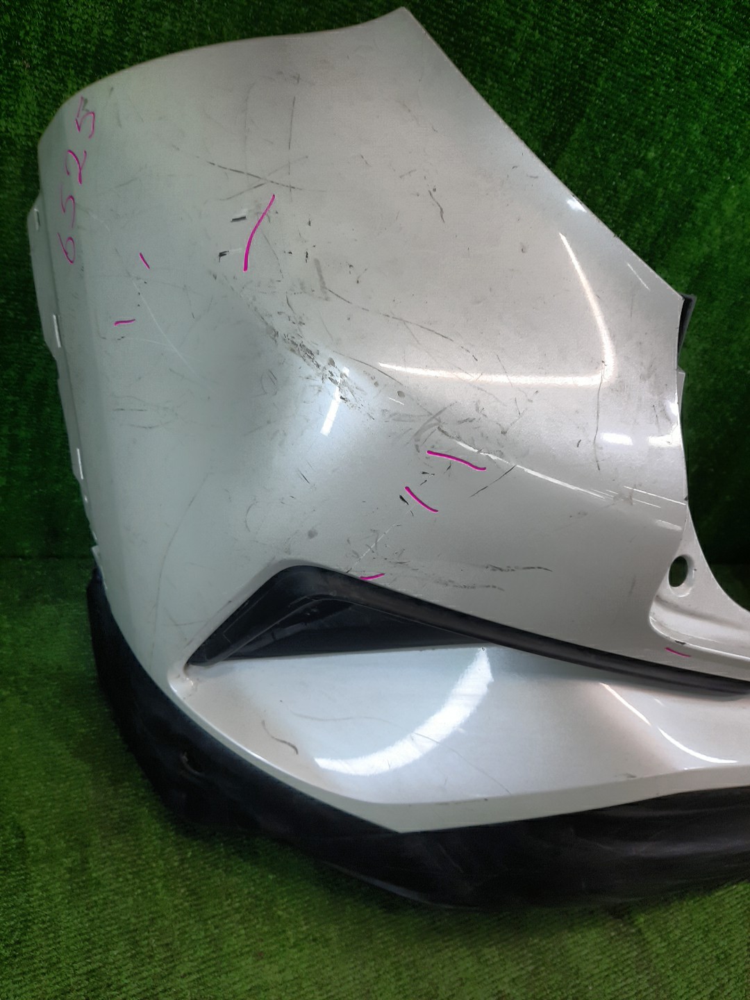 Бампер задний TOYOTA C-HR NGX10 6525 3 ракурс