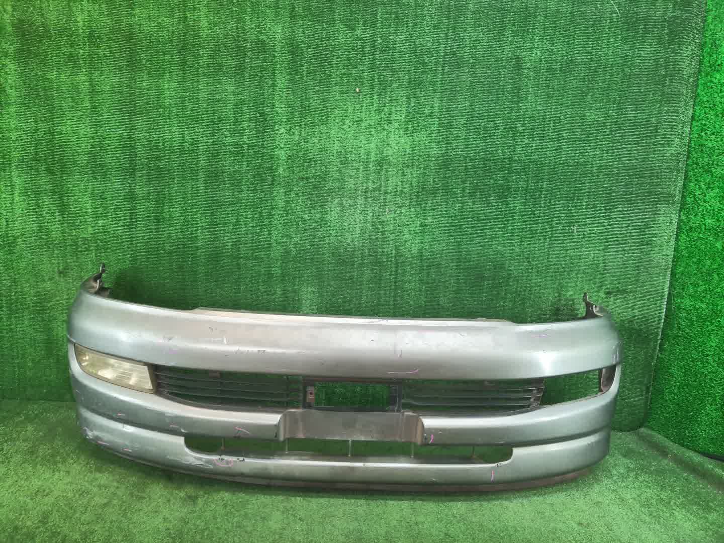 Бампер передний TOYOTA HIACE REGIUS KCH40G, RCH47W, RCH41W, KCH40W, LXH49V, KCH41W, KCH46W 6570 1 ракурс