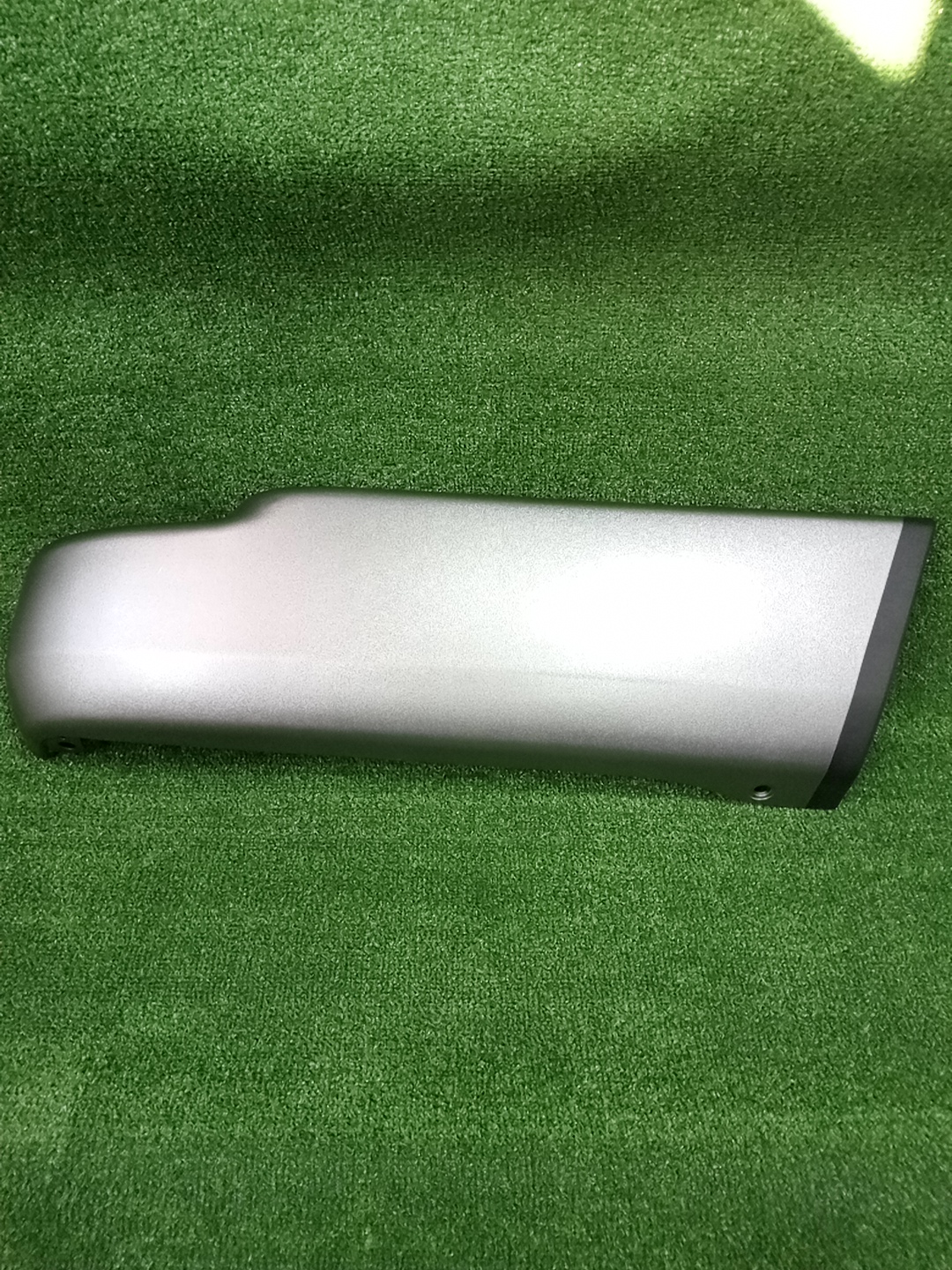 Клык бампера правый задний TOYOTA LAND CRUISER HZJ71 52106-60181-B4 1 ракурс Клык бампера правый задний TOYOTA LAND CRUISER HZJ71 52106-60181-B4 1 ракурс