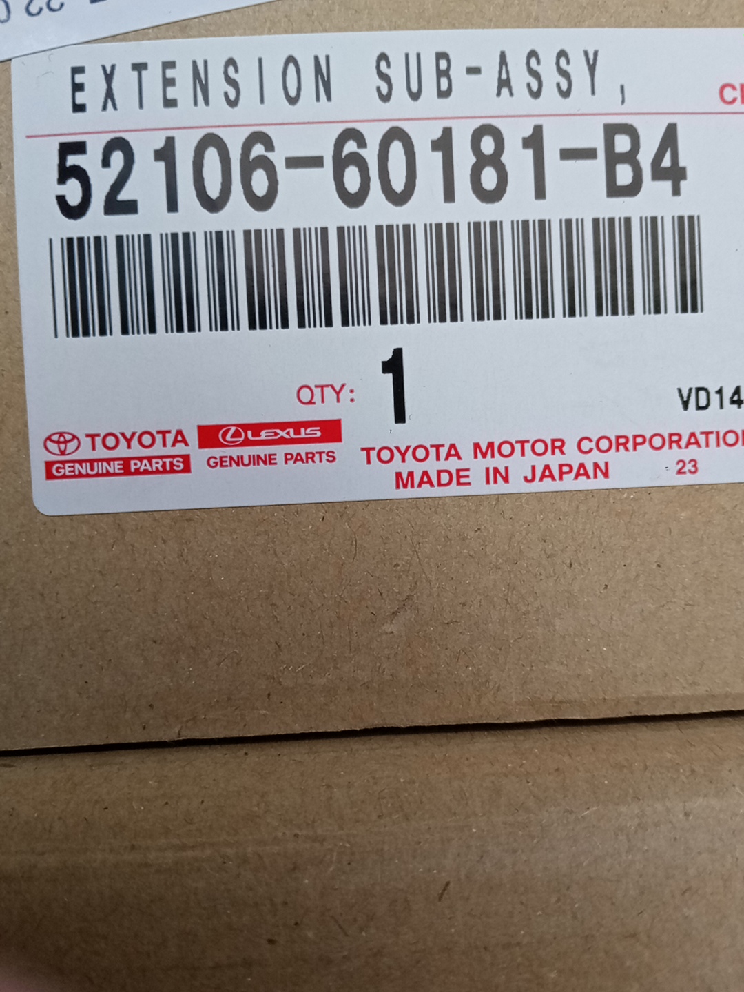 Клык бампера правый задний TOYOTA LAND CRUISER HZJ71 52106-60181-B4 5 ракурс