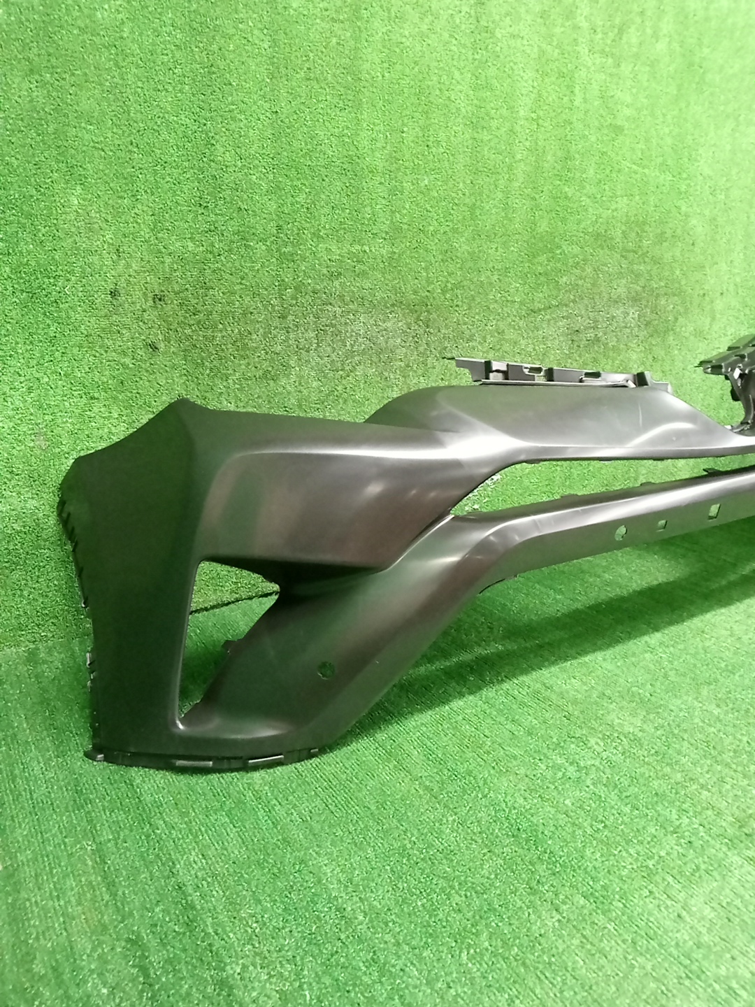 Бампер передний TOYOTA RAV4 ASA42 52119-4A911 3 ракурс Бампер передний TOYOTA RAV4 ASA42 52119-4A911 3 ракурс