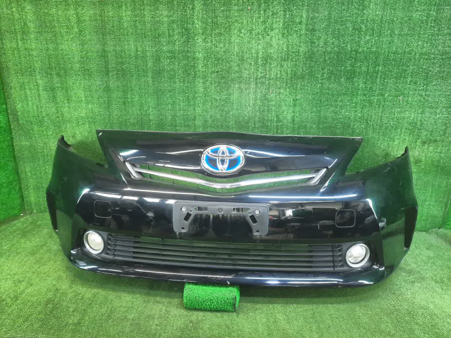 Бампер передний TOYOTA PRIUS ALPHA ZVW41W, ZVW40W 6664 1 ракурс