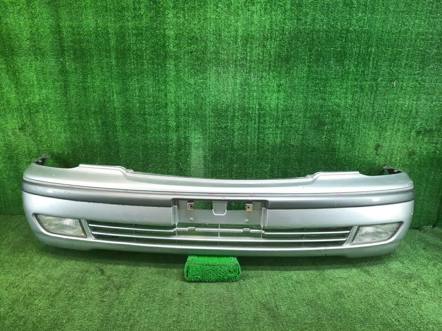 Бампер передний TOYOTA PROGRES JCG10, JCG11, JCG15 6903 1 ракурс