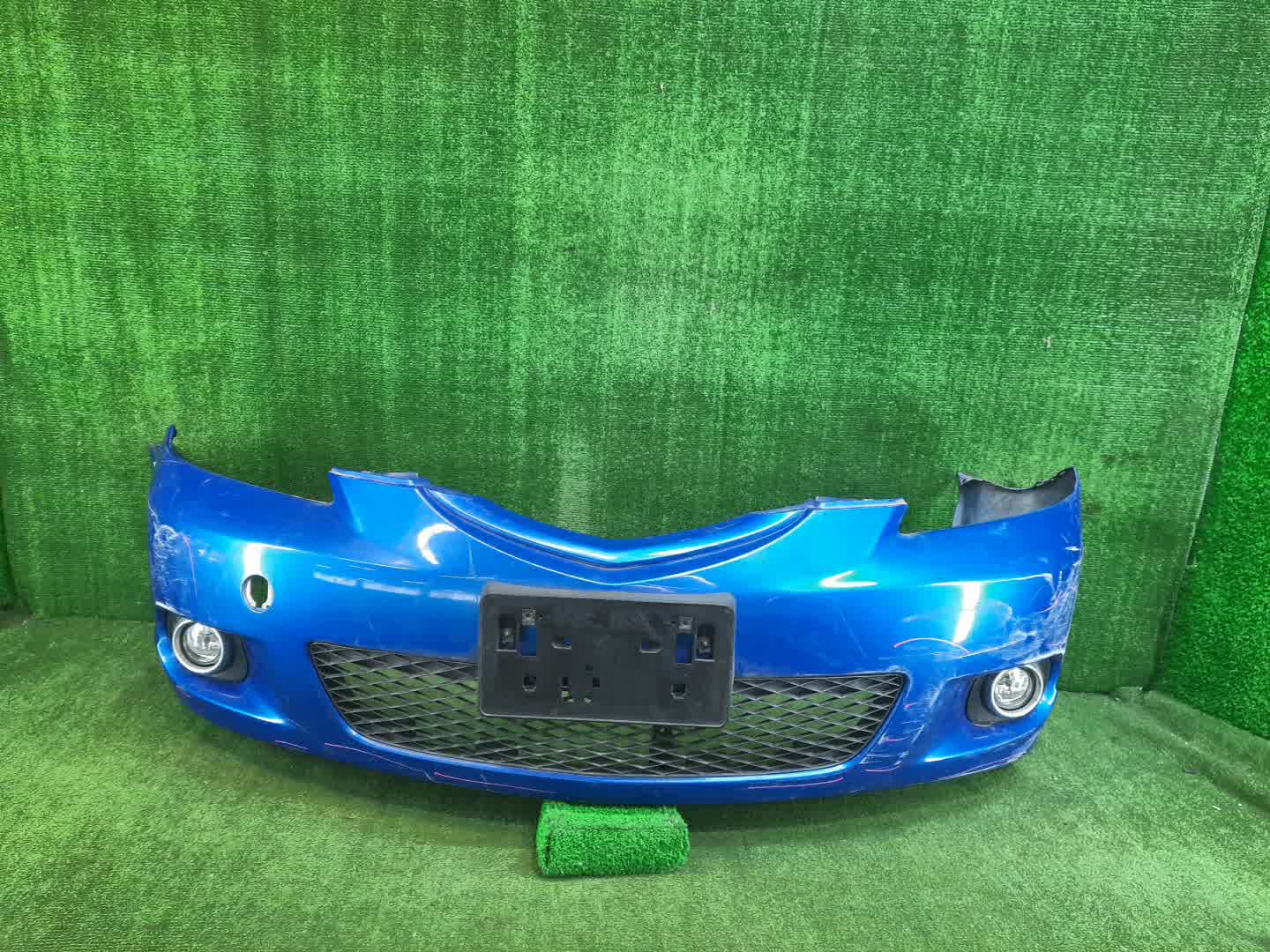 Бампер передний MAZDA AXELA, MAZDA 3, 3 BK5P, BK3P, BKEP, BK WAGON 1 ракурс