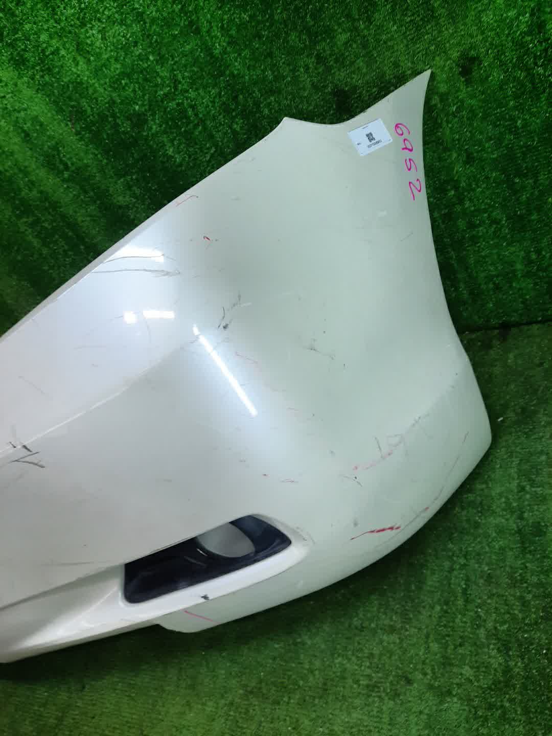 Бампер передний TOYOTA CAMRY, ALTIS AHV40, GSV40, ACV40, ACV45, ACV40N, ACV45N 6952 4 ракурс Бампер передний TOYOTA CAMRY, ALTIS AHV40, GSV40, ACV40, ACV45, ACV40N, ACV45N 6952 4 ракурс