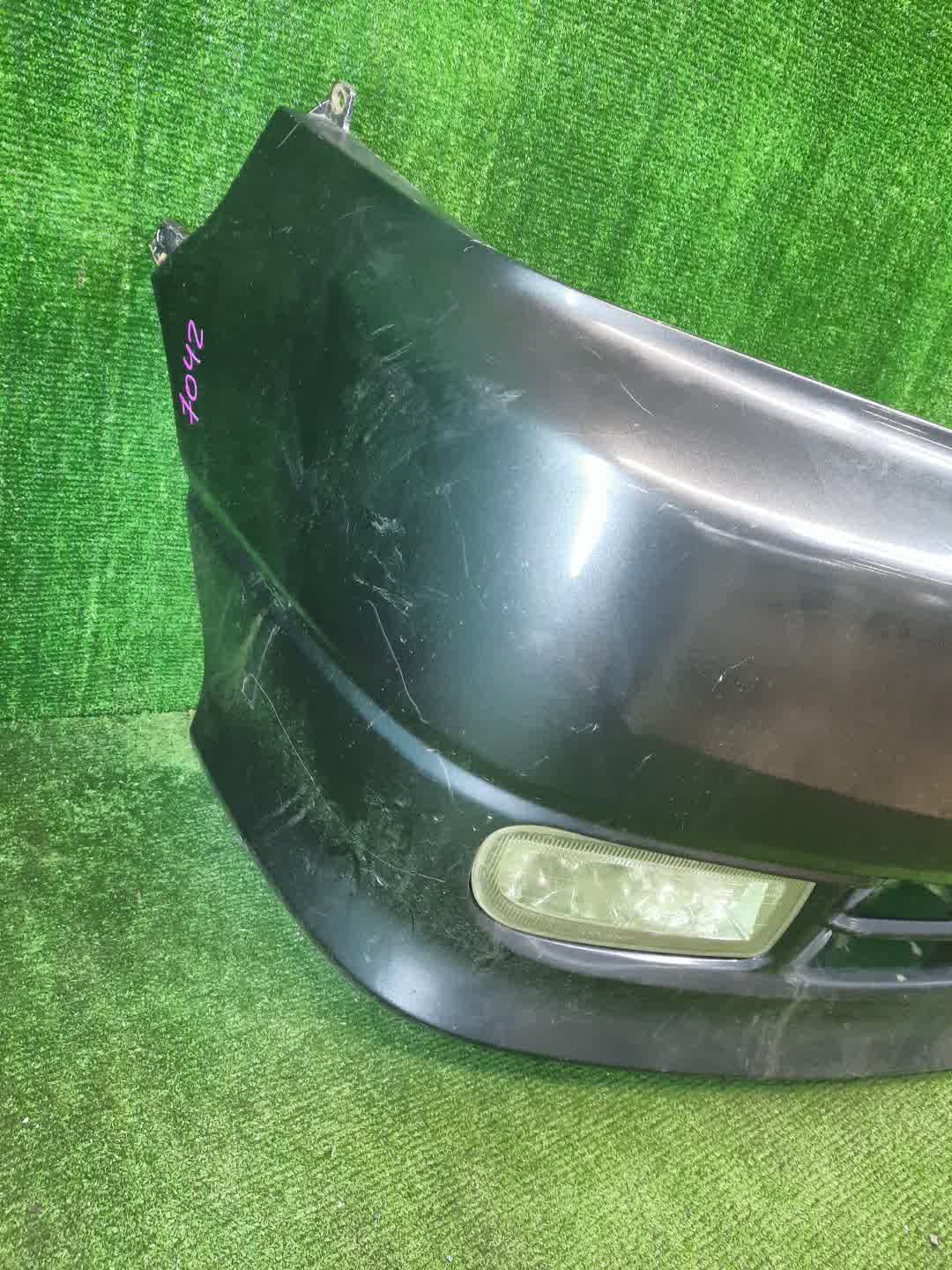 Бампер передний TOYOTA GRAND HIACE VCH10W, KCH10W, VCH16W, KCH16W, KCH11W 7042 2 ракурс