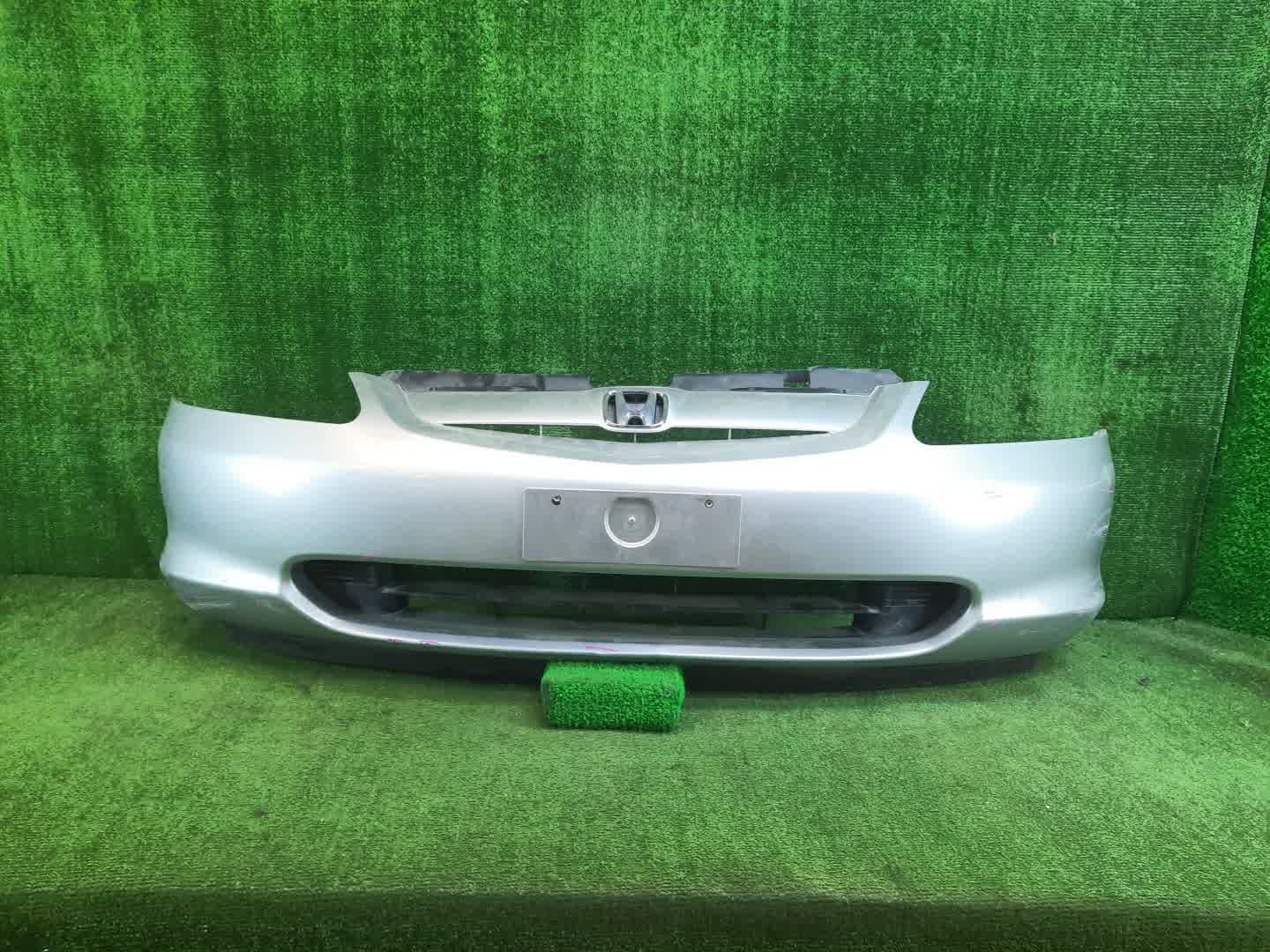 Бампер передний HONDA CIVIC EU3, EU1, EU4, EU2 7137 1 ракурс
