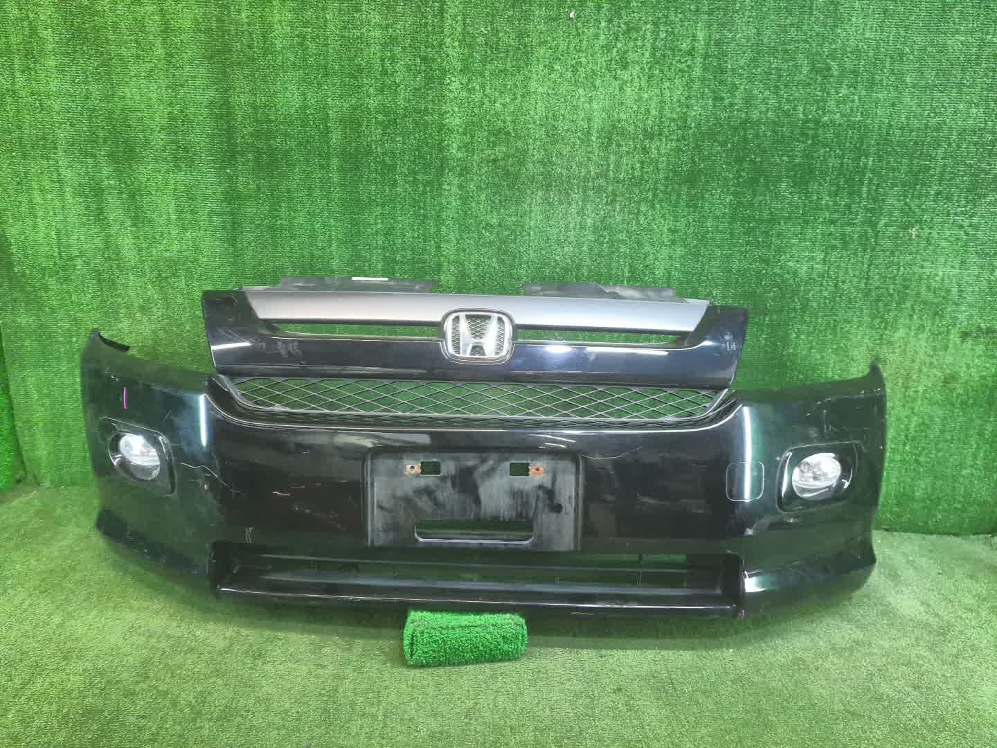 Бампер передний HONDA MOBILIO SPIKE GK1, GK2 7143 1 ракурс