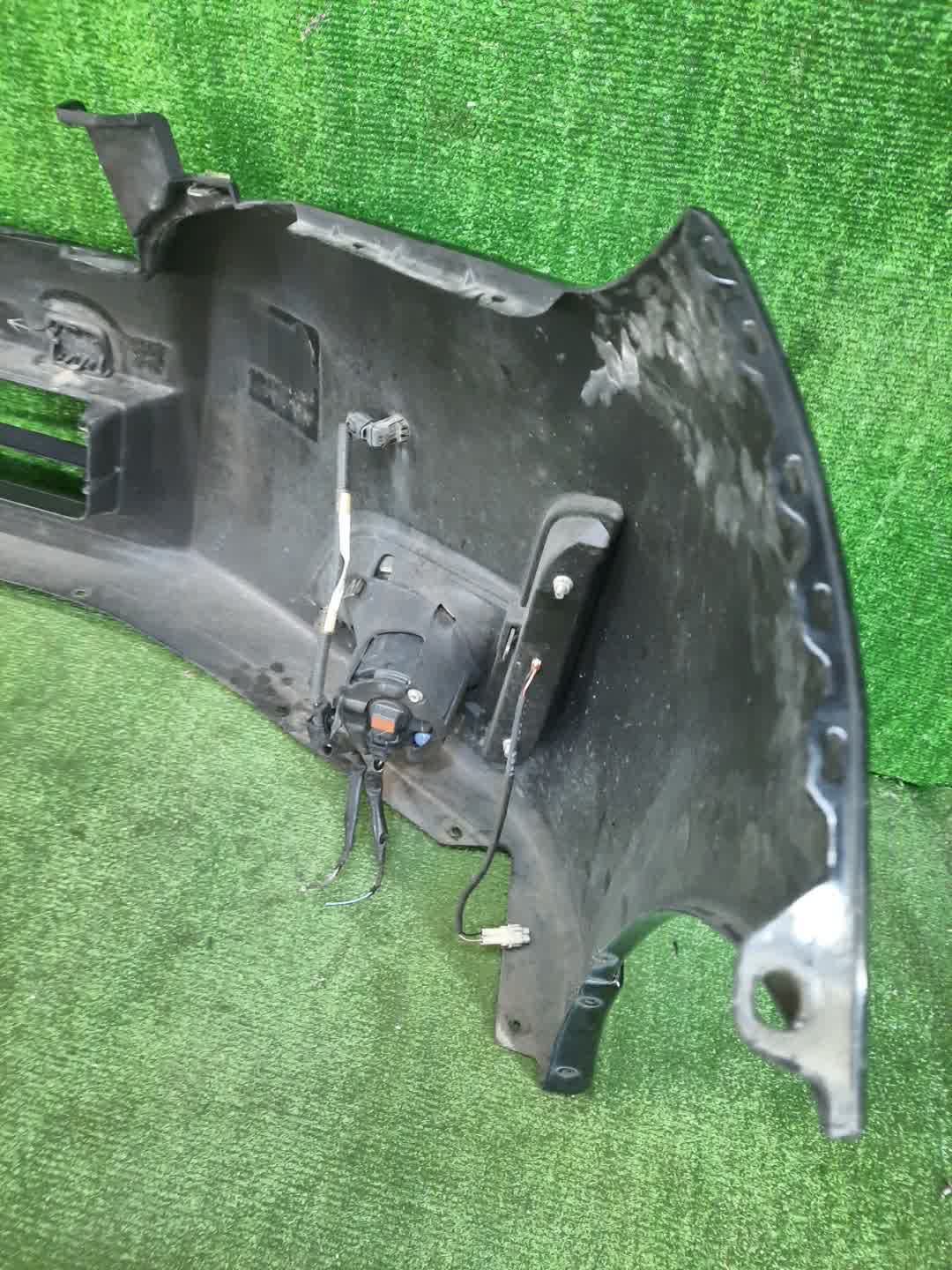 Бампер передний NISSAN ELGRAND TE52 7251 5 ракурс