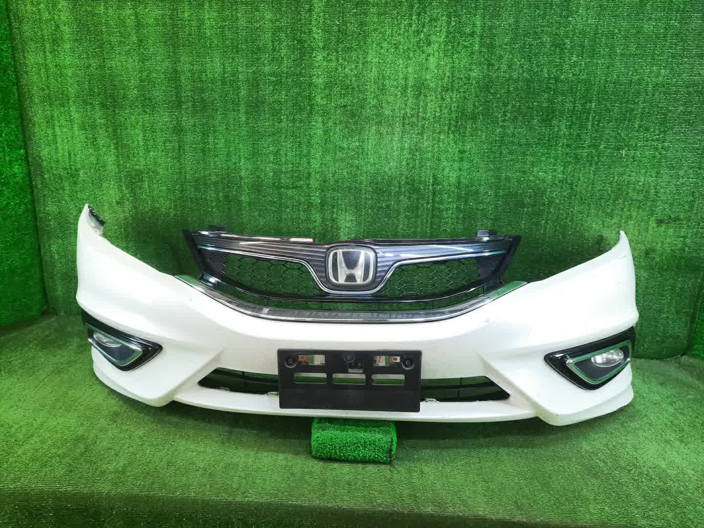 Бампер передний HONDA JADE FR4 7288 1 ракурс
