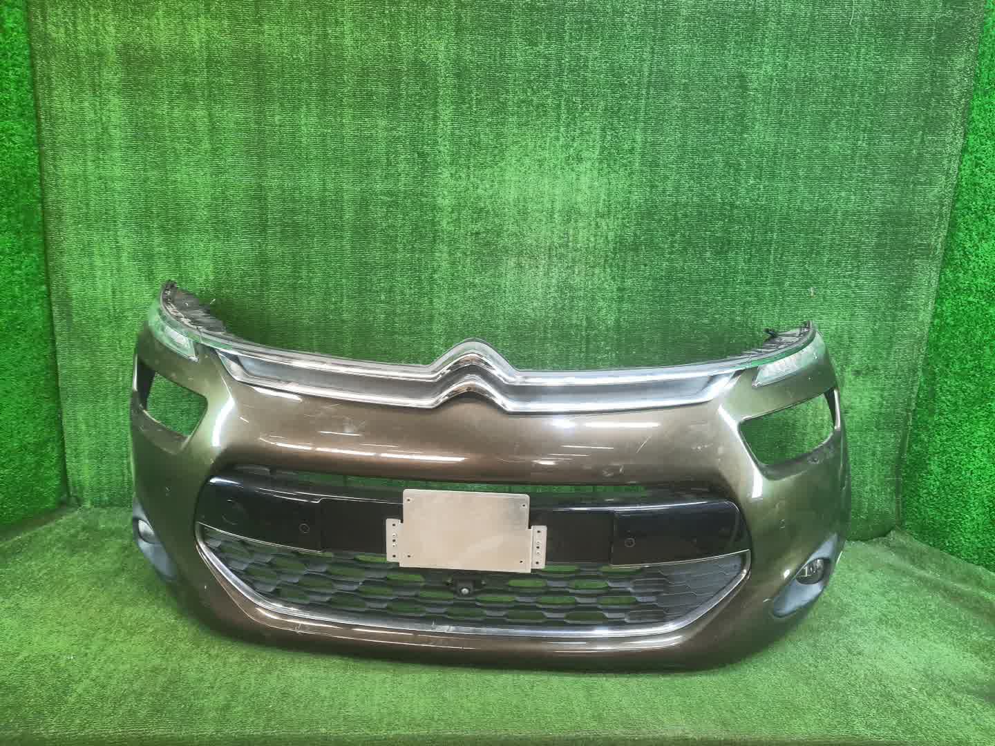 Бампер передний  CITROEN C4 PICASSO 3D ,7398 1 ракурс