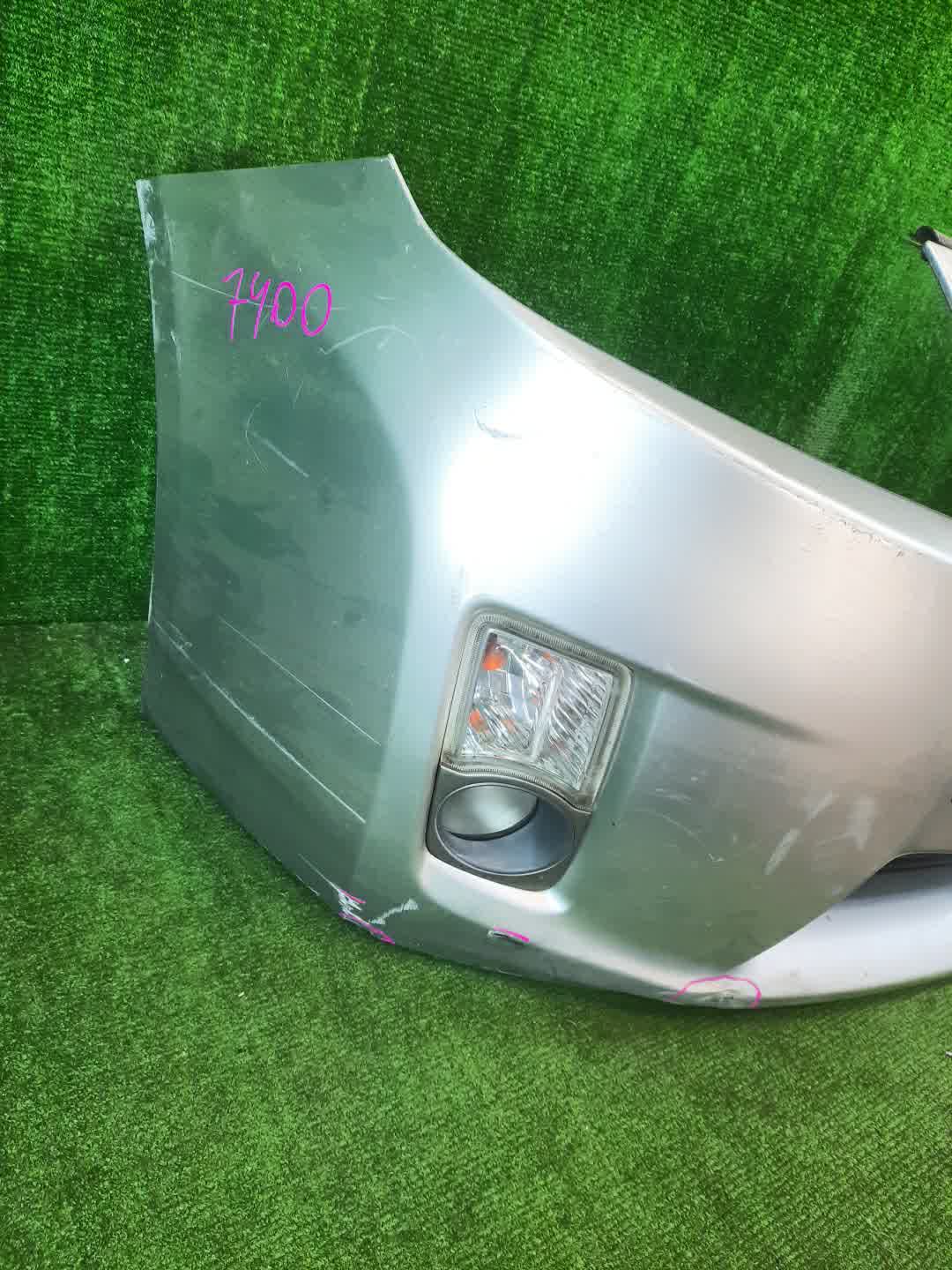 Бампер передний TOYOTA PRIUS ZVW30 7400 2 ракурс