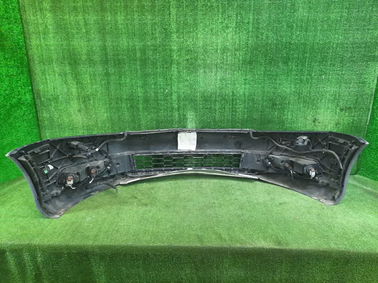 Бампер передний VOLKSWAGEN PASSAT 3CCAX, 362, 365, B7 7461 5 ракурс